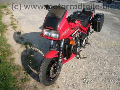 Honda_CBX_750_F_RC17_rot_TOP_4in1_Auspuff_Koffer_Gepaecktraeger_-_wie_CB_750_Sevenfifty_RC_42_CBX_650_E_550_F_F2__4.jpg