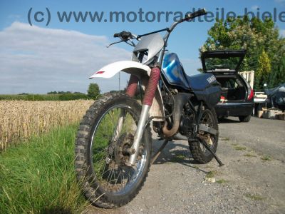 Yamaha_DT_80_LC_2_LC_II_53V_Cross_Motor_2RA_Vergaser_3WC_Raeder_DT_125_4BL_-_wie_RD_DT_50_80_125_LC_1_2_I_II_50.jpg