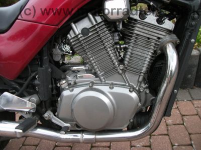 Suzuki_VX_800_weinrot_VS51B_45kW_V2_2__Hd__-_wie_VS_600_700_750_800_Intruder_23.jpg