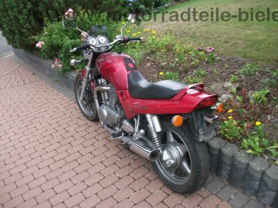 Suzuki_VX_800_weinrot_VS51B_45kW_V2_2__Hd__-_wie_VS_600_700_750_800_Intruder_54.jpg