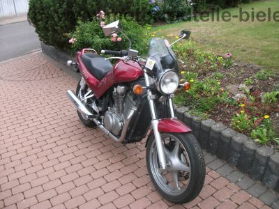 Suzuki_VX_800_weinrot_VS51B_45kW_V2_2__Hd__-_wie_VS_600_700_750_800_Intruder_6.jpg