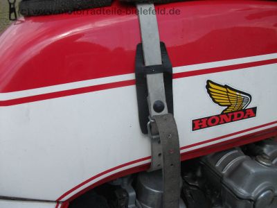 Honda_CB_900_F2_Boldor_SC01_Harro_Nico_Bakker_Auspuff_4in1_Motot_Italia_Rasten_Giuliari_Sitz_18.jpg