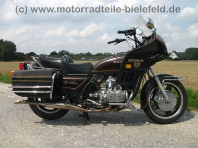 Honda_GL_1100_Goldwing_SC02__EZ_1980_Koffer_Sturzbuegel_MOTAD_Auspuff_Chrom_Extras_9.jpg