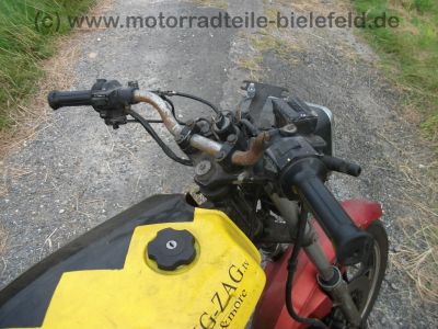 Yamaha_XS_400_DOHC_Typ_12E_Twin_Stunt_Tank_ok_-_Basis_fr_Bobber_wie_XS_250_360_400_OHC_54.jpg