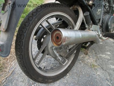 Yamaha_XS_400_DOHC_Typ_12E_Twin_Stunt_Tank_ok_-_Basis_fr_Bobber_wie_XS_250_360_400_OHC_62.jpg