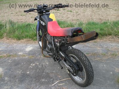 Yamaha_XT_350_Typ_3YT_Stunt_-_wie_55V_XT_TT_250_350_500_550_600_2KF_43F_20.jpg