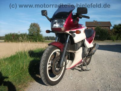 Kawasaki_GPZ_500_S_rosa-weiss_60PS_EX_500_A_-_wie_EN_KLE_ER_500_ER-5_3.jpg
