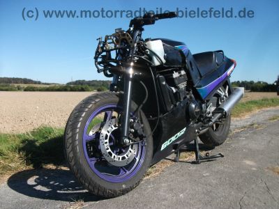 Kawasaki_GPX_600_R_schwarz-blau_ZX600C_Unfall_gepflegt_-_wie_GPZ_GPX_ZX_500_600_750_900_R_A_B_C_3.jpg
