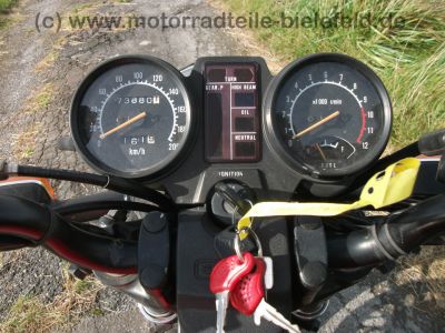 Suzuki_GSX_400_E_rot_GK53C_3x_Koffer_GIVI_Schuh_Auspuff_orig__4440,_Motor_K_504_-_wie_GSX_GS_250_400_450_X_E_L_36.jpg