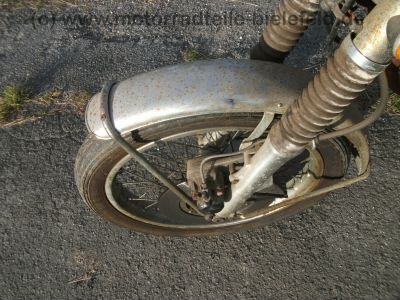 Honda_CB_250_K4_B4_rot_HESTRI_30PS_-_wie_CB_CL_SL_250_350_450_K_K0_K1_K2_K3_K4_19.jpg
