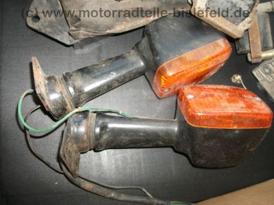 Kawasaki_GPZ_305_Kette_Typ_EX_305_A_rot_Auspuff_KHI_K_070_-_wie_GPz_Z_KZ_CSR_250_305_A_B_C_LTD_BD_Belt_Drive_101.jpg