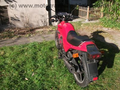 Kawasaki_GPZ_305_Kette_Typ_EX_305_A_rot_Auspuff_KHI_K_070_-_wie_GPz_Z_KZ_CSR_250_305_A_B_C_LTD_BD_Belt_Drive_6.jpg