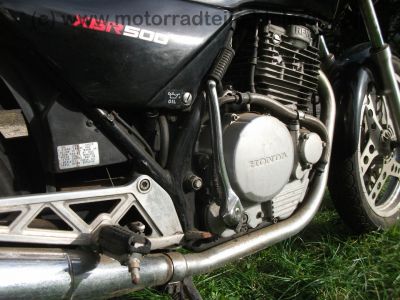 Honda_XBR_500_PC15_schwarz_original_Sozius-Abdeckung_Gepaecktraeger_-_wie_XBR_500_S_GB_500_Clubman_PC16_RFVC_Einzylinder_110.jpg