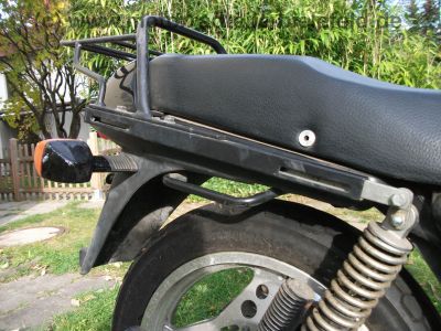 Honda_XBR_500_PC15_schwarz_original_Sozius-Abdeckung_Gepaecktraeger_-_wie_XBR_500_S_GB_500_Clubman_PC16_RFVC_Einzylinder_113.jpg