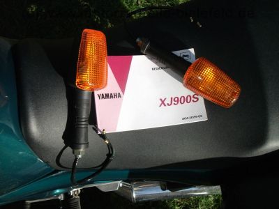 Yamaha_XJ_900_S_Diversion_4KM_gruen_1__Hd__orig__3_441_KM_orig__Gepaecksystem_Koffer-System_Koffer-Traeger_11.jpg