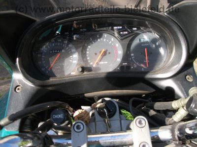 Yamaha_XJ_900_S_Diversion_4KM_gruen_1__Hd__orig__3_441_KM_orig__Gepaecksystem_Koffer-System_Koffer-Traeger_37.jpg