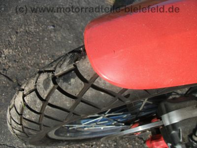 Honda_CJ_250_T_rot_Gepaecktraeger_Lenkungsdaempfer_Verkleidung_M-Lenker_13kW_o__20kW_-_wie_CB_CJ_250_350_360_T_G_44.jpg