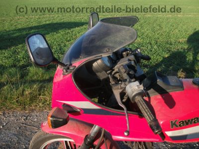 Kawasaki_GPZ_750_UT_rot_KZ_750_A1_A2_ZX_750_A_-_wie_Z_KZ_GPz_LTD_400_550_750_1100_UT_E_A_B_92.jpg