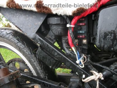 Suzuki_GSX_550_E_GN71D_Ratte_nackt_Motor_N702_-_wie_GSX_400_550_750_E_ES_EF_54.jpg