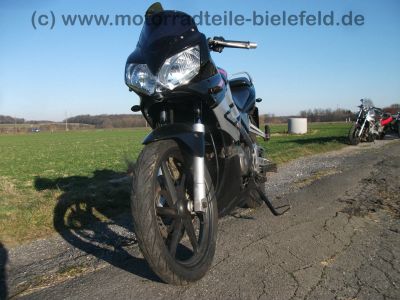 Honda_CBR_125_R_JC34_schwarz_80kmh_-_wie_CBF_CG_CBX_CBZ_125_JC_18_22_23_27_29_40_6.jpg