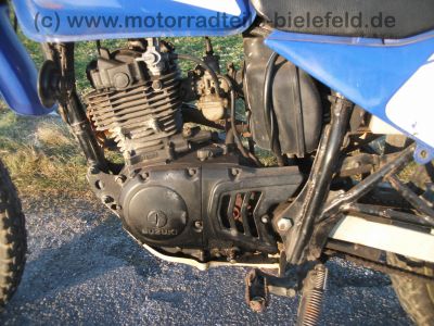 Suzuki_DR_125_S_original_schwarz_SF43B_-_wie_SF44A_NF41A_GN_DR_125_250_400_500_S_SE_SP_370_VanVan_15.jpg