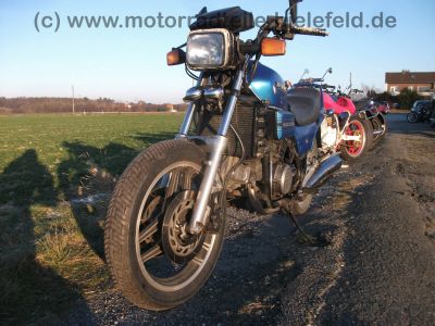 Honda_VF_750_S_blau_RC07_-_wie_VF_400_500_700_750_F_S_C_Magna_Sabre_Interceptor_V4_10.jpg