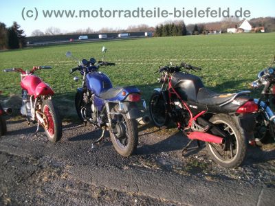 Honda_VF_750_S_blau_RC07_-_wie_VF_400_500_700_750_F_S_C_Magna_Sabre_Interceptor_V4_3.jpg