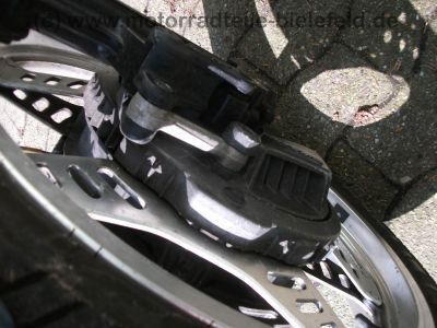 Honda_CBX_550_F_PC04_blau_OSIRIS_Laser_Auspuff_4in1_Magura_Lenker_Stahlflex_Bremsleitung_25kW_34PS_Drosselung_BOE_76.jpg