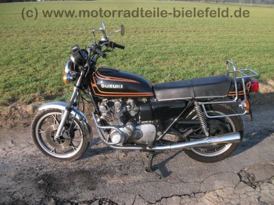 Suzuki_GS_750_E_orig__schwarz_1__Hd__Gepaecktraeger_Sturzbuegel_Breitlenker_5.jpg