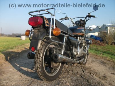 Suzuki_GS_750_E_orig__schwarz_1__Hd__Gepaecktraeger_Sturzbuegel_Breitlenker_54.jpg