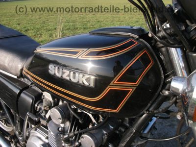 Suzuki_GS_750_E_orig__schwarz_1__Hd__Gepaecktraeger_Sturzbuegel_Breitlenker_60.jpg