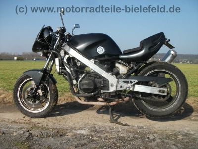 Honda_VFR_750_F_RC24_Street-Fighter_Street_Machines_Maske_Telefix_Lenker_Stahlflex_Bremsleitung_Einmann-Sitz_Joy-Tuning_Auspuff_4in1_aus_RC36_1.jpg