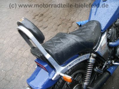 Honda_VT_500_C_Custom_Shadow_PC08_blau_Crash_Hepco_Becker_Sissy-Bar_-_wie_VT_500_E_PC11_5.jpg