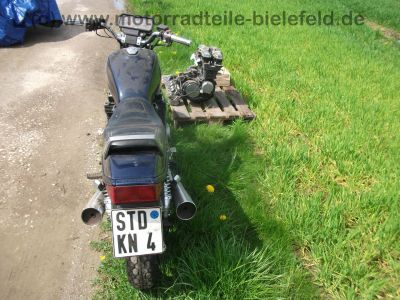 Honda_CBX_650_E_RC13_blau_2__75PS_Motor_Extras_Zubehoer_neuer_Auspuff_-_wie_CBX_550_750_F_F2_4.jpg