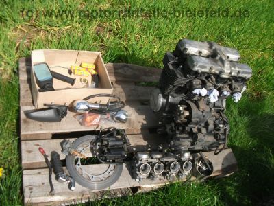 Honda_CBX_650_E_RC13_blau_2__75PS_Motor_Extras_Zubehoer_neuer_Auspuff_-_wie_CBX_550_750_F_F2_5.jpg