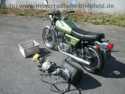 Moto_Guzzi_250_TS_ELETTRONICA_top_orig__6_759km_-_wie_Benelli_125_2C_SS_125_Benelli_250_2C_Moto_Guzzi_CO-UNO_125_Turismo_15.jpg