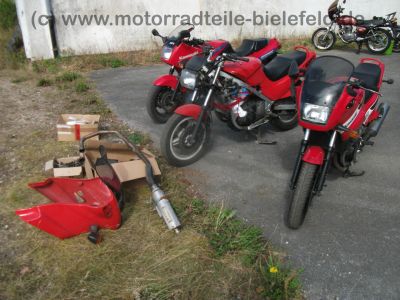 Kawasaki_GPZ_500_S_EZ87_rot-schwarz_1__Hd__Sturz_37kW_50PS_EX_500_A_-_wie_LE_KLE_EN_450_500_A_D_4.jpg
