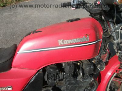 Kawasaki_GPZ_550_UT_rot_KZ550B_46kW_Auspuff_BSM_Future_4-1_4in1_-_wie_Z_KZ_500_550_750_A_B_C_D_E_F_H_LTD_51.jpg