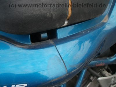 Suzuki_GSF_600_S_Bandit_GN77B_tuerkis_57kW_EZ98_2__Hd__10tkm_Crash_-_wie_GSX_GSF_GS_400_500_600_750_E_S_F_18.jpg