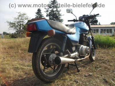 Suzuki_GSX_400_E_GK53C_blau_Sitz_gut_orig__Auspuff_1555_und_4440_-_wie_GSX_250_400_E_S_GK51C_GK53B_49.jpg