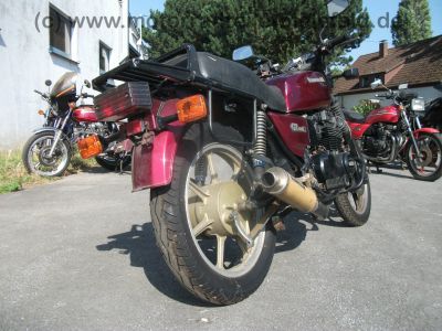 Kawasaki_GT_550_KZ550G_37kW_Kardan_weinrot_Auspuff_LASER_4-1_4in1_Koffer-Traeger_HAGON_Federbeine_Sturzbuegel_-_wie_Z_KZ_ZX_550_750_A_B_E_F_H_47.jpg