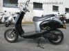 Giantico_Venus_50_Retro-Roller_Front-Schaden_-_wie_Ecobike_Sukida_Scooter_Roma_50_42.jpg