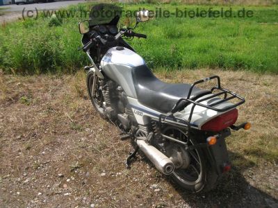 Yamaha_XJ_900_Tourer_Typ_58L_Koffer-Traeger_original_Auspuff_Motor-Verkleidung_-_wie_51J_XJ_550_650_700_750_900_31A_4BB_11.jpg