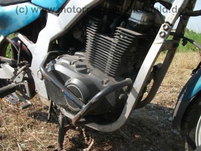 Suzuki_GS_500_E_GM51B_tuerkis_Crash_-_wie_GS_500_U_EU_JS1BK_GM51A_56.jpg
