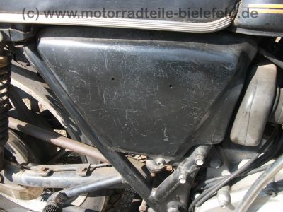 Suzuki_GS_550_E__original_schwarz-rot_Gepaeck-Traeger_-_wie_GS_400_500_750_D_E_L_T_74.jpg
