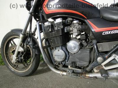 Honda_CBX_650_E_RC13_schwarz_3x_GIVI_Wingrack_Sito_Auspuff_Sturzbuegel_-_wie_CBX_550_750_F_F2_PC04_RC17_22.jpg