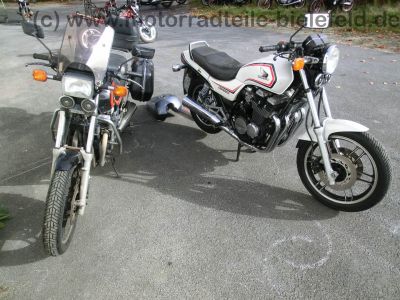 Honda_CBX_650_E_RC13_schwarz_3x_GIVI_Wingrack_Sito_Auspuff_Sturzbuegel_-_wie_CBX_550_750_F_F2_PC04_RC17_6.jpg