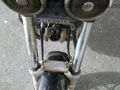 Honda_CBX_650_E_RC13_schwarz_3x_GIVI_Wingrack_Sito_Auspuff_Sturzbuegel_-_wie_CBX_550_750_F_F2_PC04_RC17_81.jpg