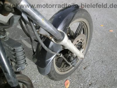 Honda_CBX_650_E_RC13_schwarz_3x_GIVI_Wingrack_Sito_Auspuff_Sturzbuegel_-_wie_CBX_550_750_F_F2_PC04_RC17_87.jpg