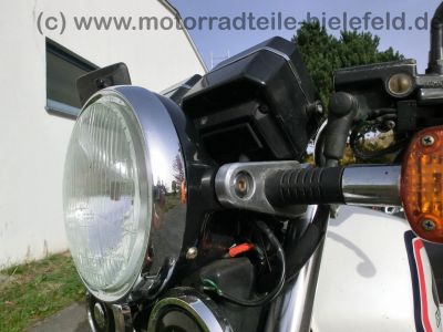 Honda_CBX_650_E_RC13_weiss_orig__Auspuff_HM_ME5_E_-_wie_CBX_550_750_F_F2_PC04_RC17_34.jpg